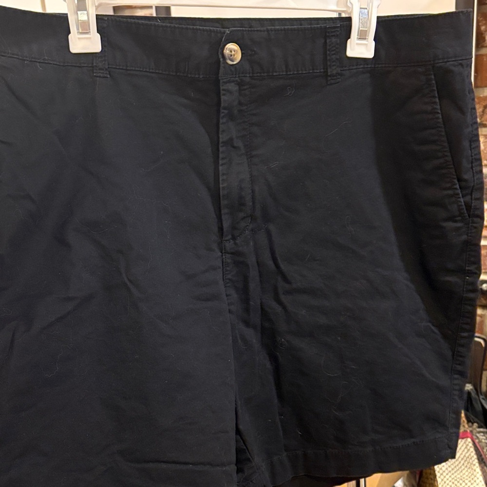Women’s Black Shorts by Old Navy sized 18
